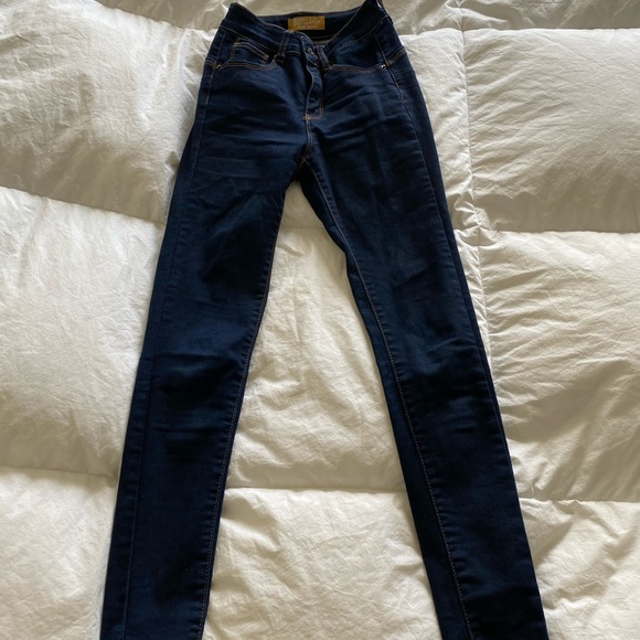 Jeans - Picture 2 of 7